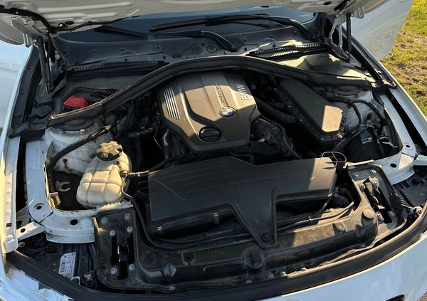 BMW Seria 3 cena 76000 przebieg: 157000, rok produkcji 2016 z Marki małe 326